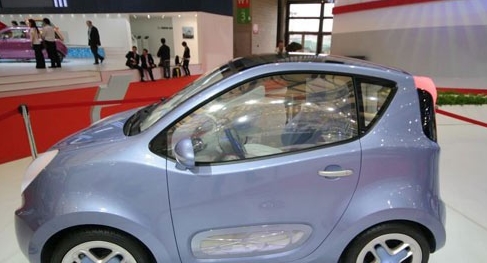 国内外电池生产企业纷纷进入电动汽车领域